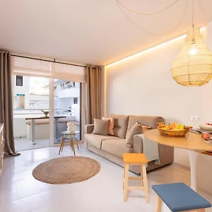 https://home2book-charming-seaside-apt-el-mdano-terrace.in-canary-islands.com