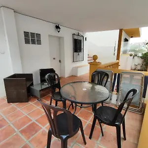 https://apartamento-playa-rincon-de-la-v.es-andalucia.com